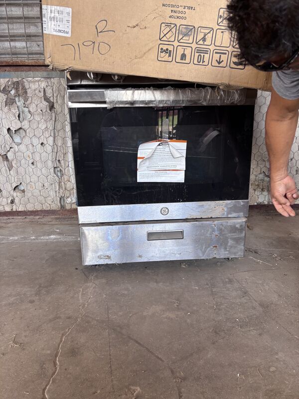 Stainless steel cooktop